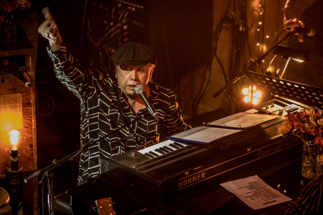 Jim Rice Ramble photo Brian pointing